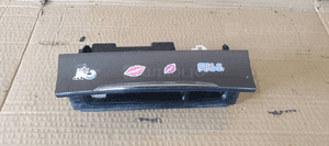 Popielniczka zapalniczka dekor VW Passat B6 3C0863284G 3C0863284H 3C0857961G 1
