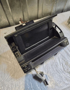 Monitor wyświetlacz navigacji mazda 6 GR4C66DV002