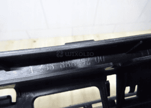 Grill atrapa mercedes e-klasa W238 amg ramka A2388880200 9