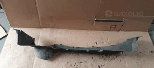 Ślizg zderzaka tył tylny środkowy Seat Leon II 5