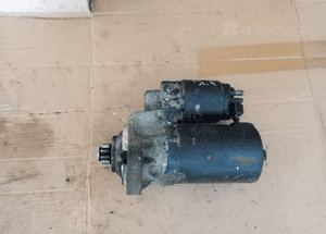 Rozrusznik starter silnika VW Golf IV 4 1.4 16V 0001121006 020911023F 1