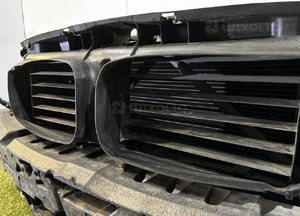 BMW 5 F10 / F11 Pas przedni kompletny - 13977 9