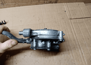 Pompa Vacum Wakum VW Touareg 2.5 TDI  070145209E 7