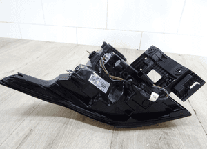 Lampa prawy tył Kia Sportage V 5 LED 92402R2100 8