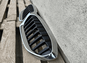 Grill atrapa nerki zderzak przód bmw G20 G21 7449428 cały 2