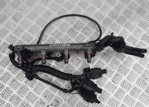 LISTWA WTRYSKOWA CZUJNIK VW AUDI 1.6 1.4 036133319 036133035A RADOM 1