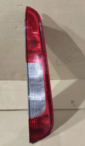 LAMPA PRAWA TYŁ TYLNA FORD FOCUS C-MAX MK1 1