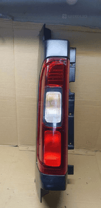 Lampa lewy tył Renault Trafic III Vivaro B 93450959 93450956 1