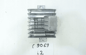 WZMACNIACZ HARMAN MERCEDES W223 W447 A2949004900 2