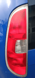 Skoda Roomster lampa tył tylna prawa lewa 2