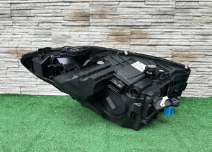 Lampa mercedes c klasa W206 A2069065304 digital jak nowa 5