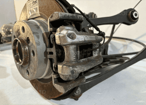 BMW 3 F30 / F31 Zwrotnica komplet tył L - 15092 2