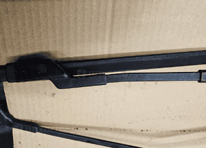 Vw  Jetta Golf V ramie wycieraczki przód przedniej prawe lewe 2