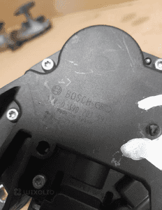 SILNICZEK WYCIERACZKI TYŁ OPEL ASTRA H KOMBI EUROPA 0390201591 2