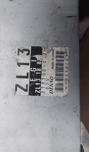 Mazda 323 f BJ 98-03 Komputer Sterownik 1.5 ZL13 4