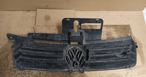 Grill atrapa vw polo 9N nr 6Q0853651 2