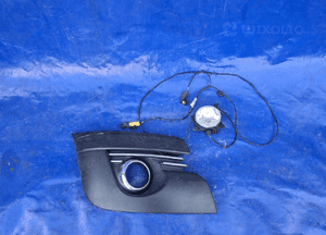 Peugeot 3008 halogen kratka prawa 1