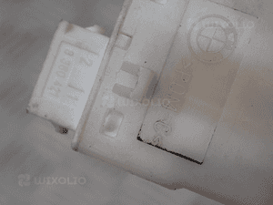 Czujnik stopu bmw E39  83608531 5