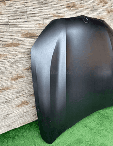 Maska bmw 8 M8 G14 G15 G16 F91 F92 F93 mat 5