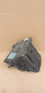 Obudowa pokrywa skrzynki bezpieczników Opel Movano III 243120004R 243830001R 1