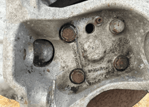 BMW 5 E60 E61 Zwrotnica przednia Prawa - 16404 3