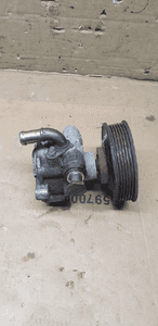 Pompa wspomagania kierownicy VW Golf IV 1J0422154B 1