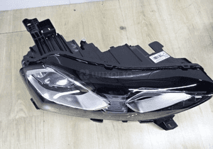LAMPA prawa PRZÓD CITROEN DS3 CROSSBACK 9820840580 5