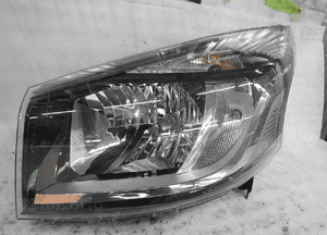 Trafic vivaro talento lampa przednia lewa 4
