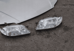 mazda 323F FL lampa lewa WYSYŁKA 3