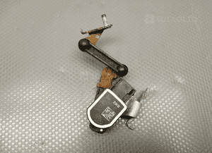 Bmw F10 F20 F30 czujnik poziomowania swiatel prawy 6788571 1