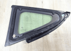 TESLA 3 LIFT szyba karoseryjna tylna prawa tył 1514979-01b 7