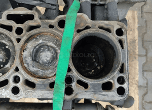 Silnik dół silnika wał korbowy tłoki blok audi A3 8P 2.0 tdi cba 2008-2012 5