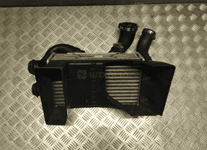 Hyundai tucson iii chłodnica intercooler 28270-2B743, 23270-2B743 2