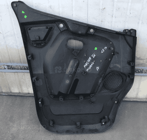 Tapicerka boczek prawy Renault Master III Opel Movano B 8200729417 8
