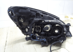 Lampa lewa przód volvo S60 10-13 xenon 31299990 7