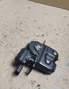 Renault Megane III Zamek Klapy Bagażnika 846300003R 2