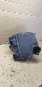 Obudowa filtra powietrza Audi A6 C5 2.5 TDI 4B0133837E 2