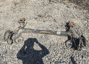 BELKA TYŁ OŚ TYLNA CITROEN BERLINGO II PARTNER 3