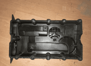 POKRYWA ZAWORÓW  2.0 TDI BKD 2