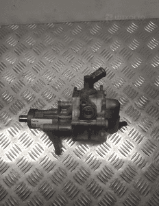 BMW F06 POMPA WSPOMAGANIA 6867159 3