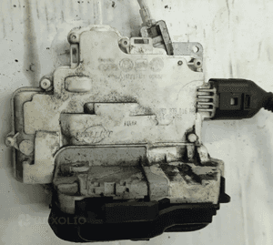 Audi A4 B7 zamek drzwi tył tylnych  przedni prawy  lewy  8E0839015AA  8E0839016AA 3