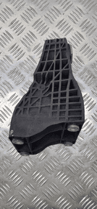 Mercedes W206 łapa wspornik silnika prawa A6542235600 4