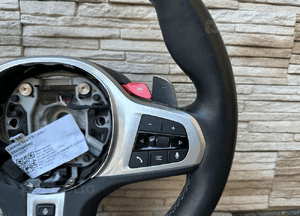 Kierownica bmw M5 F90 M8 F91 F92 F93 grzana 4