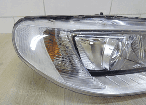 Volvo XC70 V70 S80 bi-xenon skrętny lift lampa lewy przód 31420013 llu 11