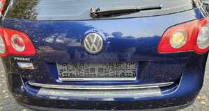 VW Passat B6 kombi  zderzak tył tylny LD5Q 2