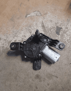 SILNICZEK WYCIERACZKI KLAPY OPEL CORSA D 53027312 5