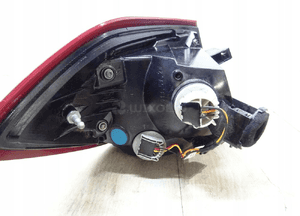 Ford fiesta MK8 lampa prawa tylna led H1BB13404BJ 8