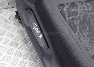 FOTELE SIEDZENIA KOMPLET PRZÓD TYŁ PEUGEOT 3008 I RADOM 4