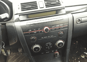Mazda 3 BK 03-09 HB  szyba tylna boczna przednia drzwi tył radio lampa przełącznik fotel zagłówek 4