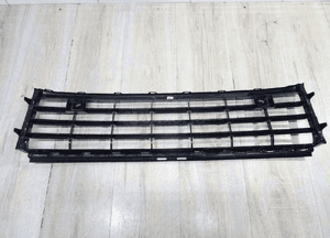 Vw golf 8 r-line 2023 kratka zderzaka 5h0853677H 7